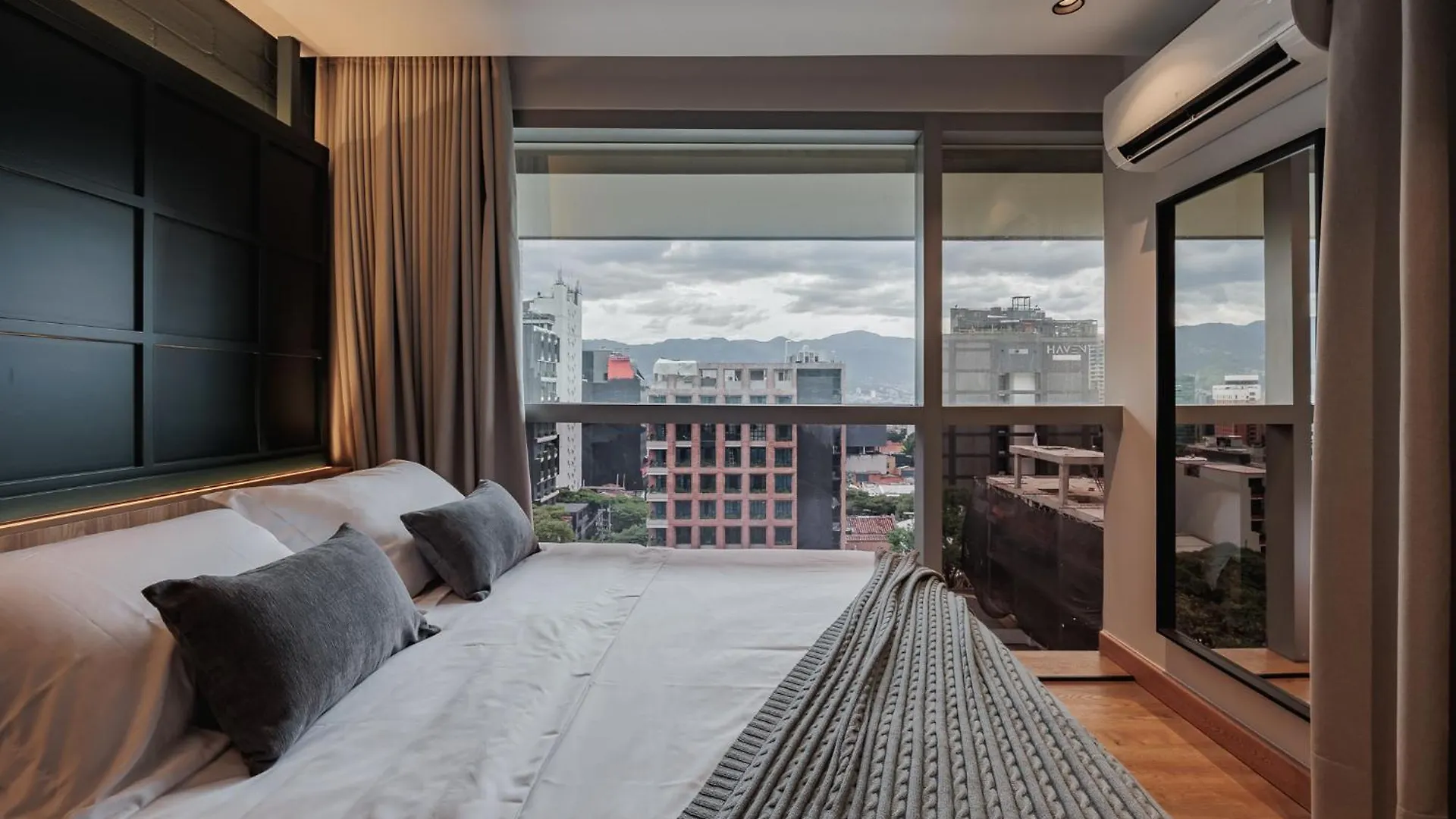 H10 - Provenza Apartamento Medellín Colômbia