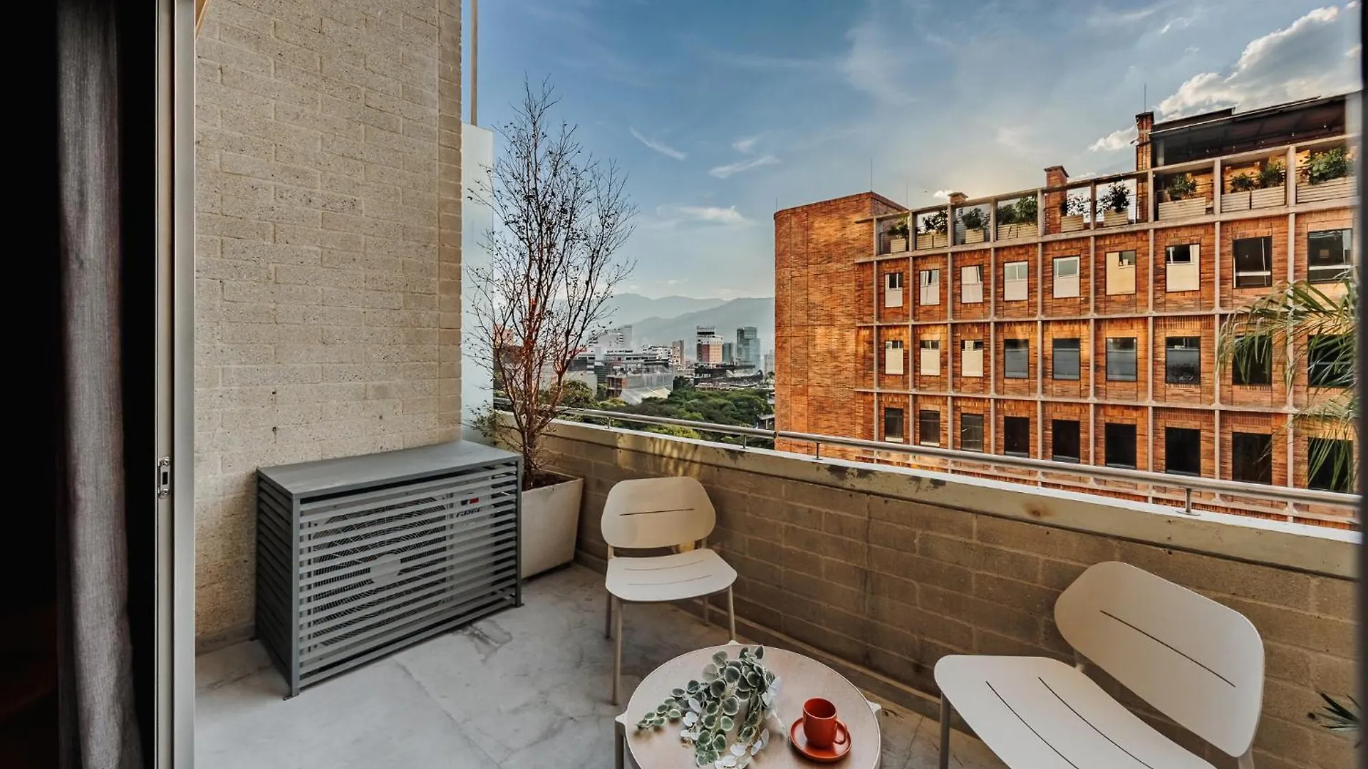 H10 - Provenza Apartment Medellin