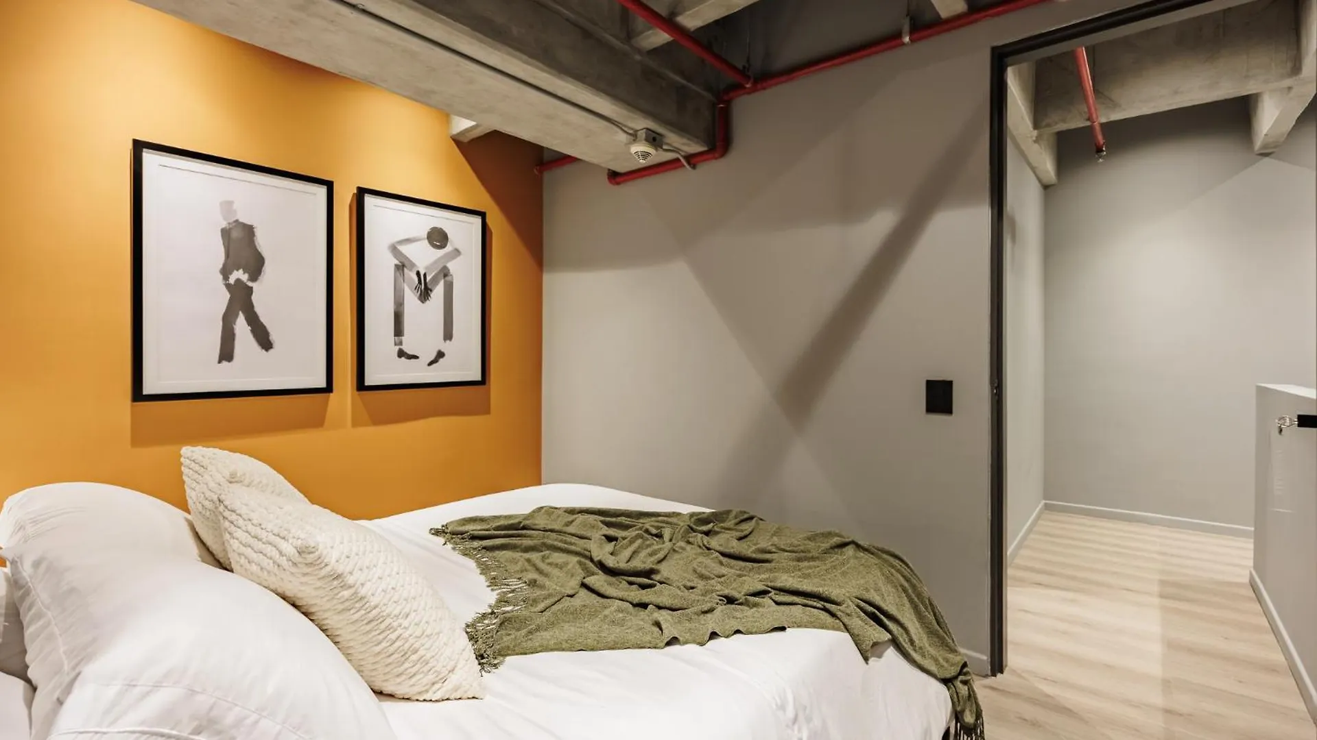 H10 - Provenza Apartment Medellin