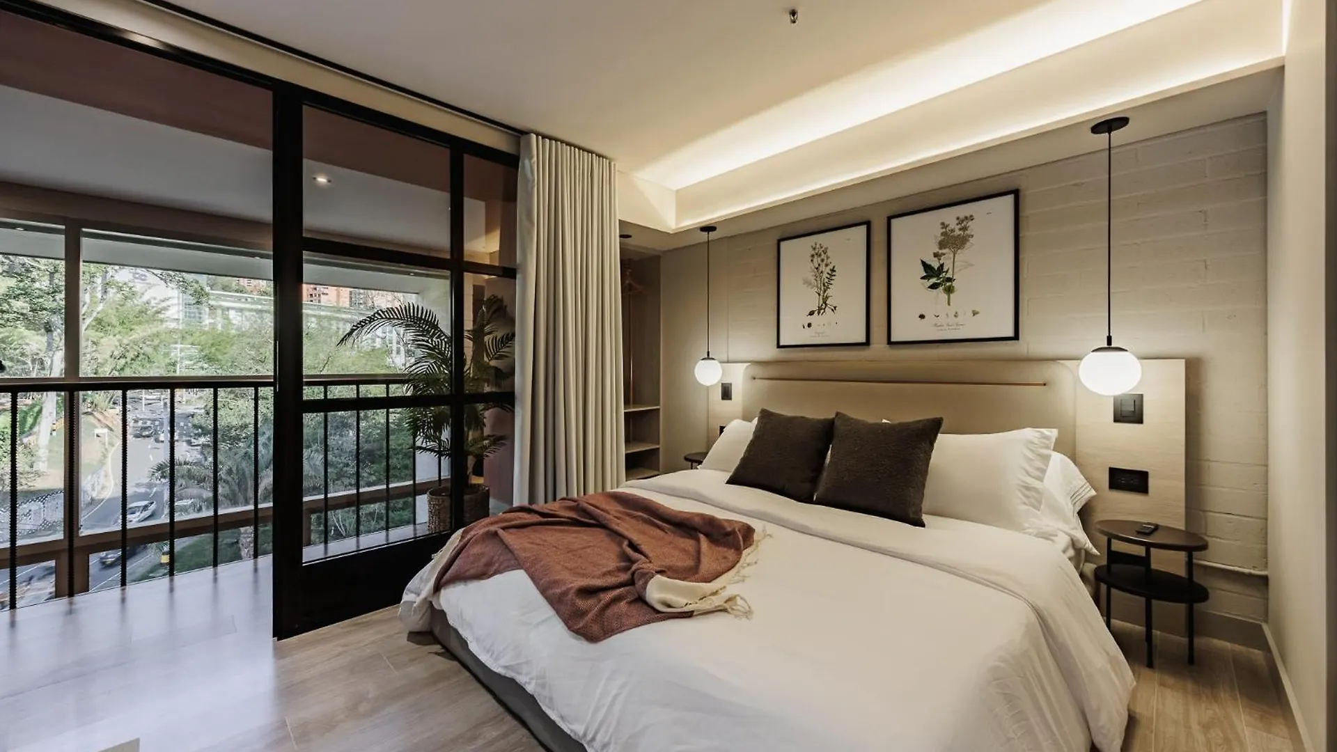 H10 - Provenza Apartment Medellin