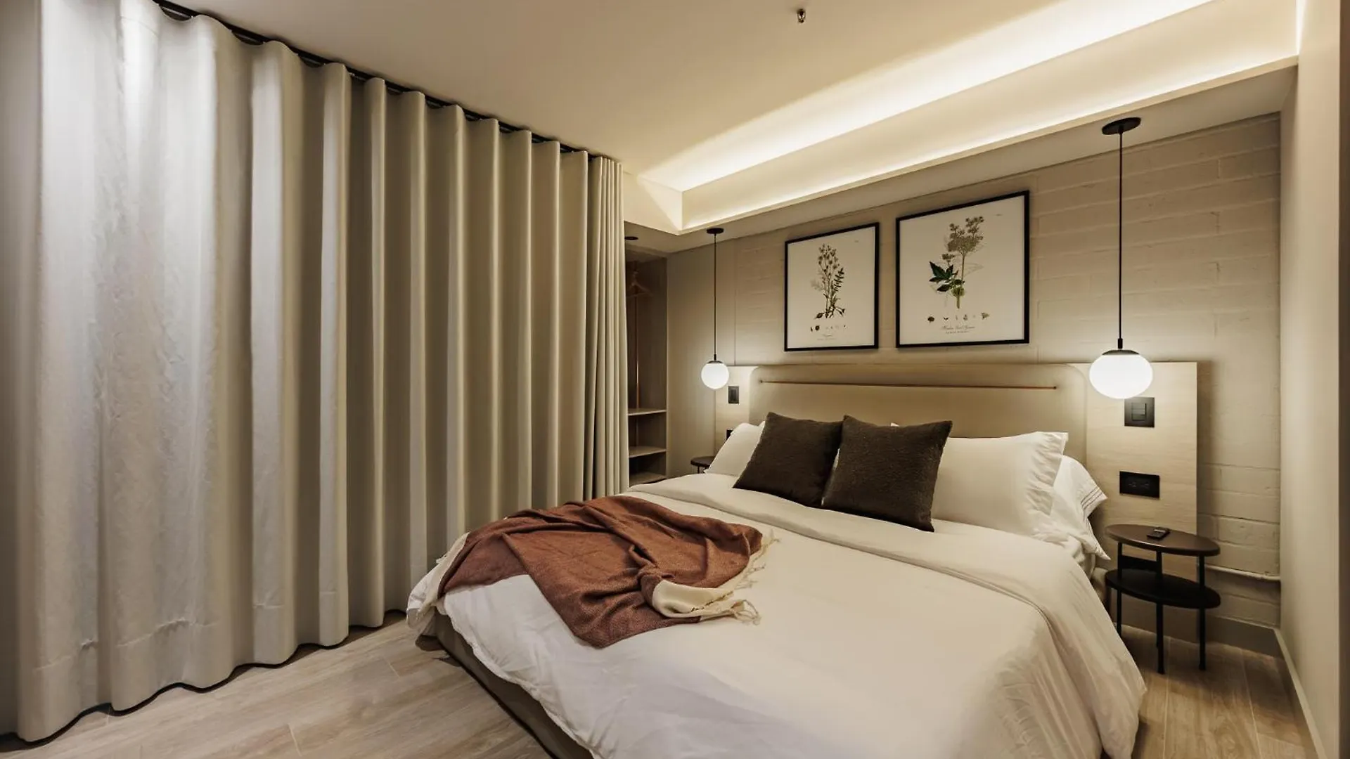 H10 - Provenza Apartment Medellin