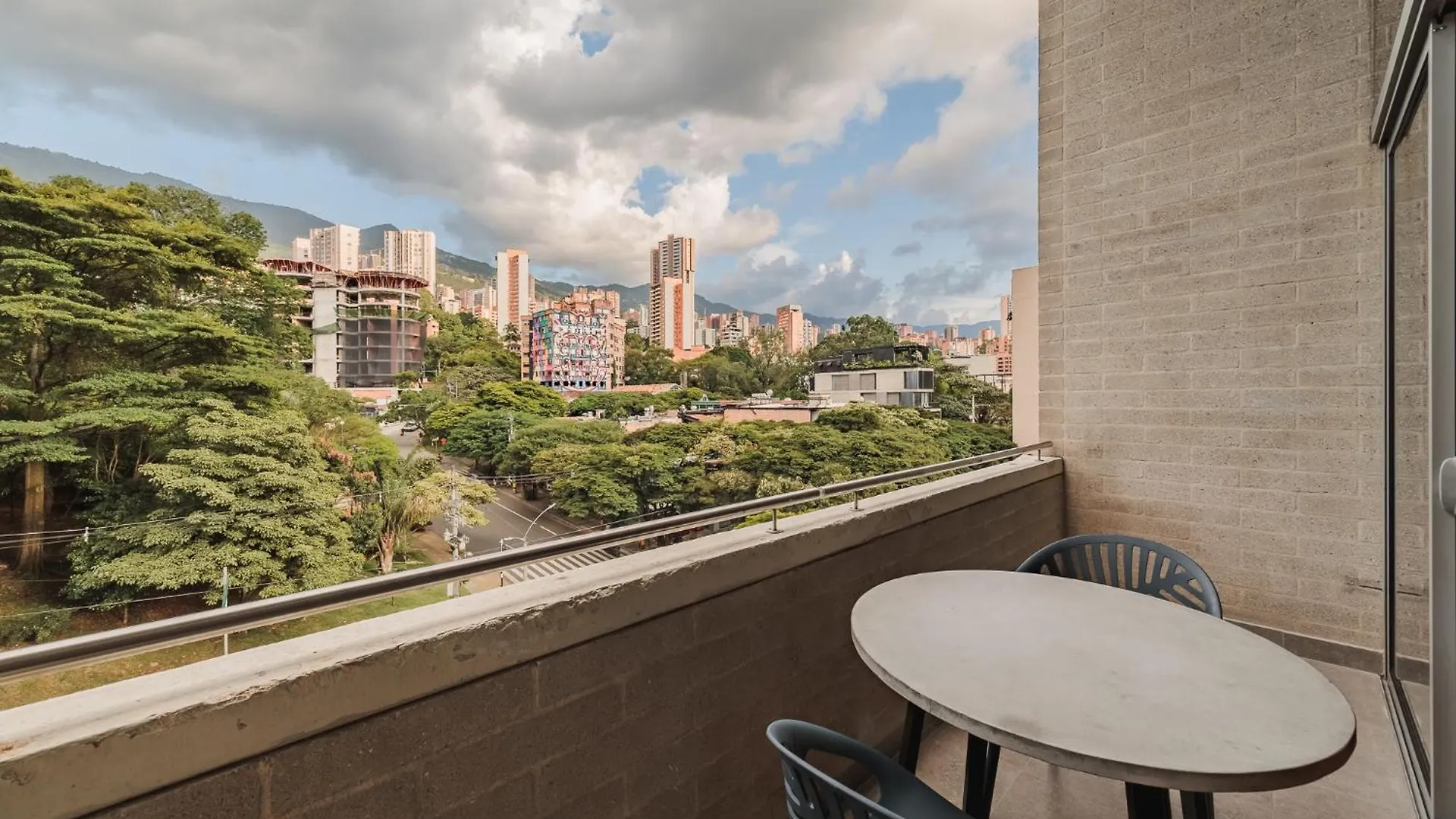 H10 - Provenza Apartment Medellin