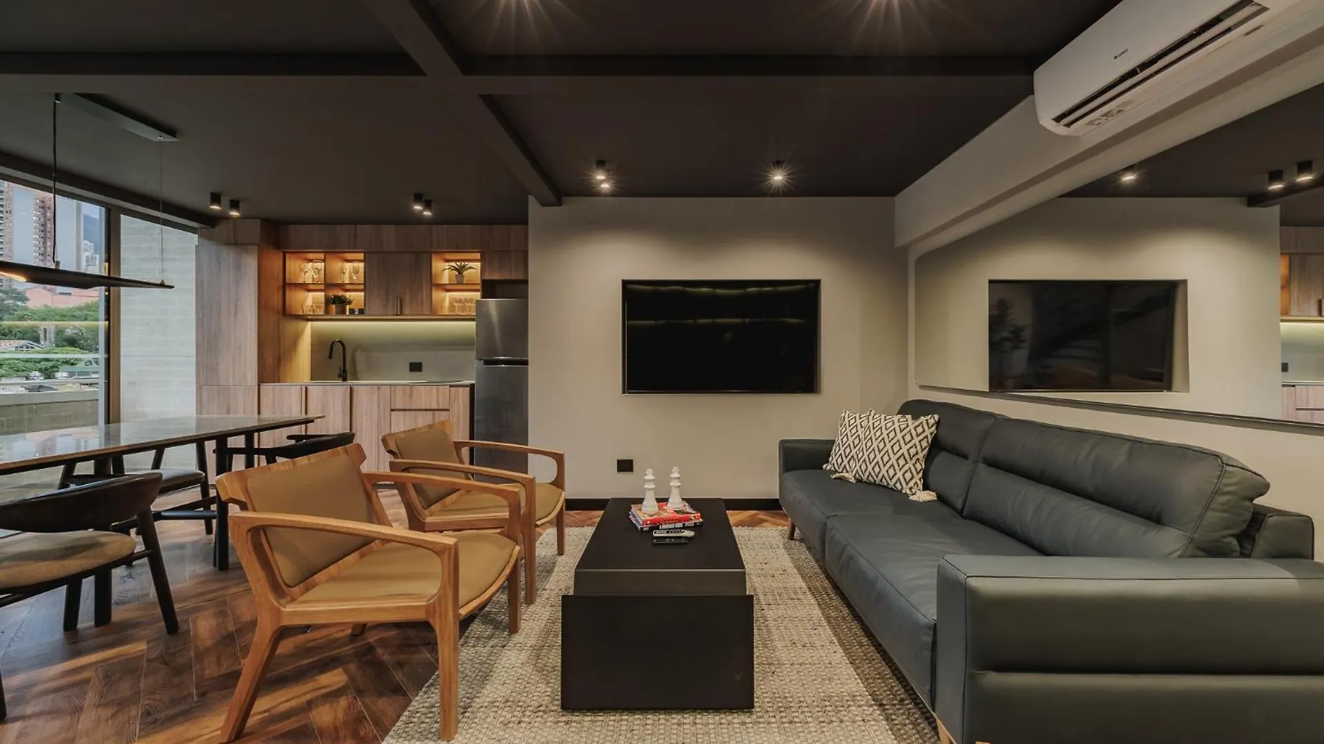 H10 - Provenza Apartment Medellin
