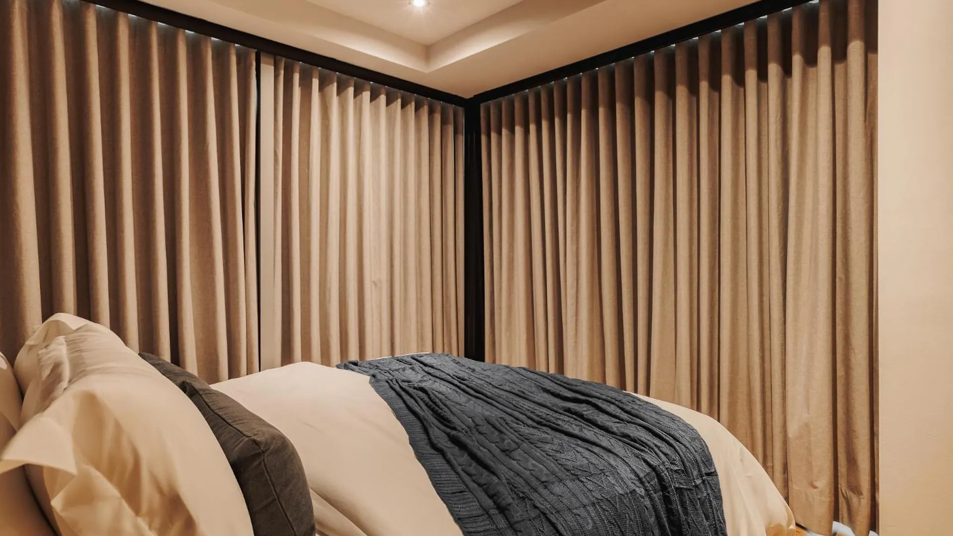 H10 - Provenza Apartment Medellin