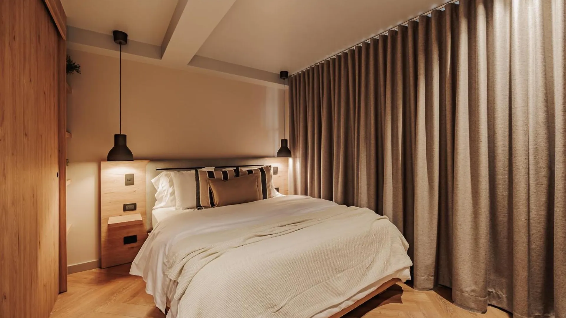 H10 - Provenza Apartment Medellin