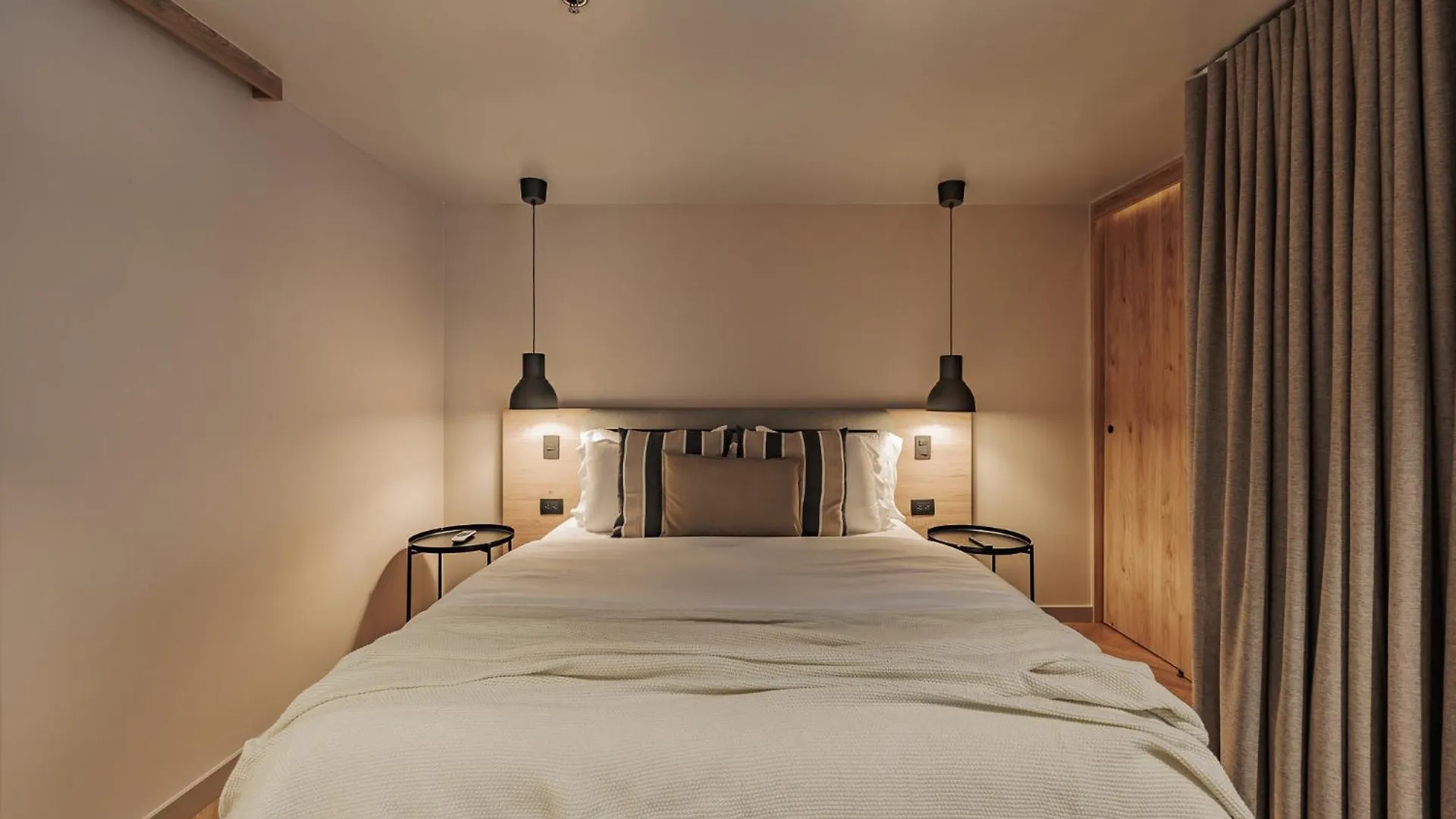H10 - Provenza Apartment Medellin 0*,