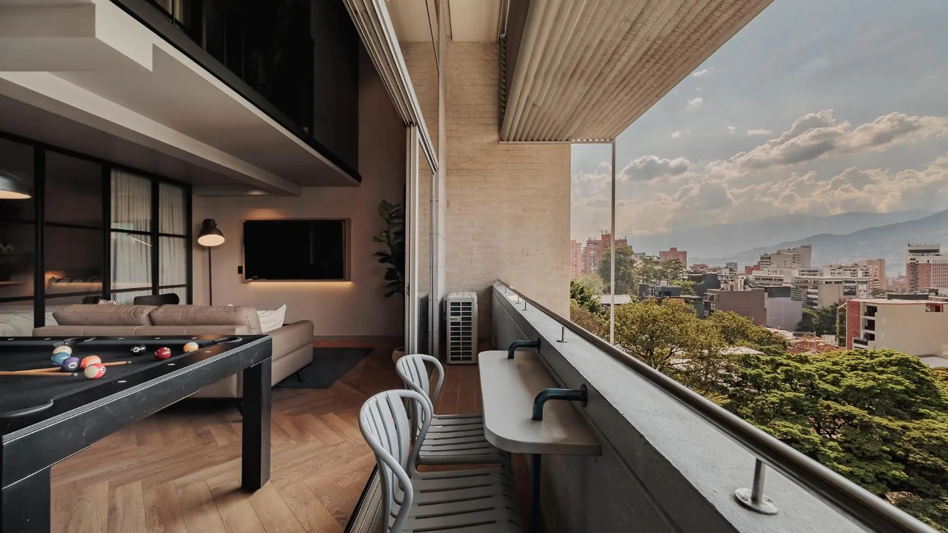H10 - Provenza Apartment Medellin