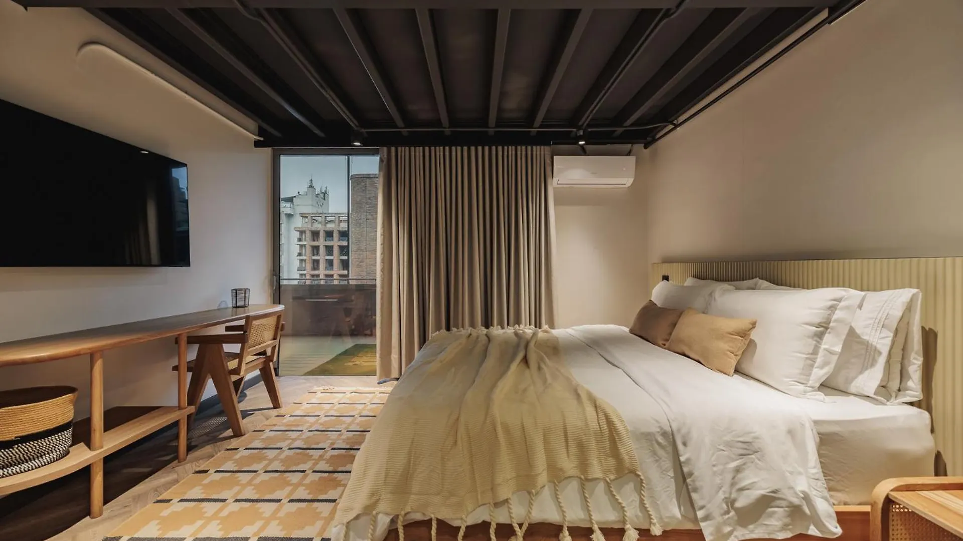H10 - Provenza Apartment Medellin