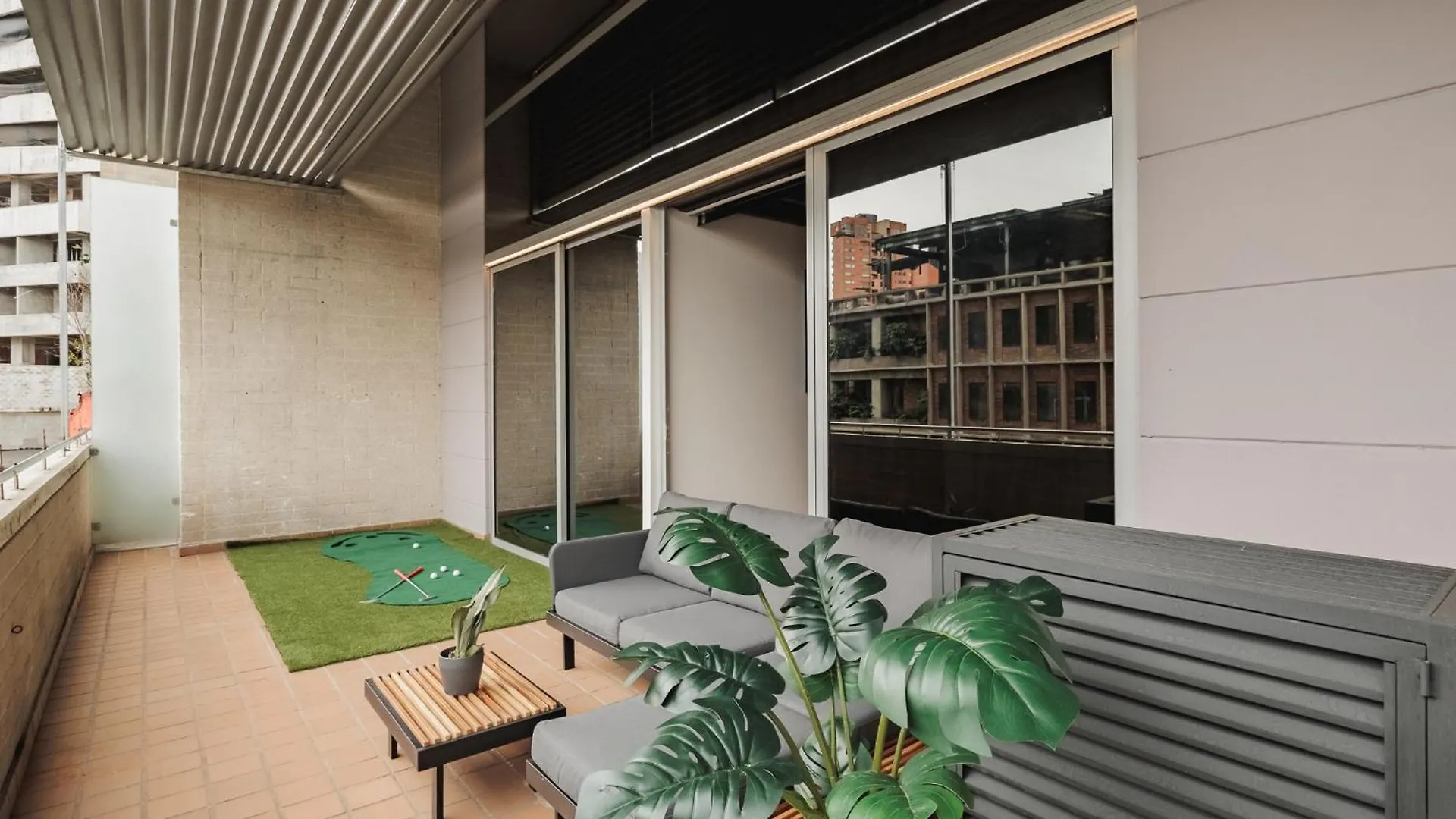 H10 - Provenza Apartment Medellin
